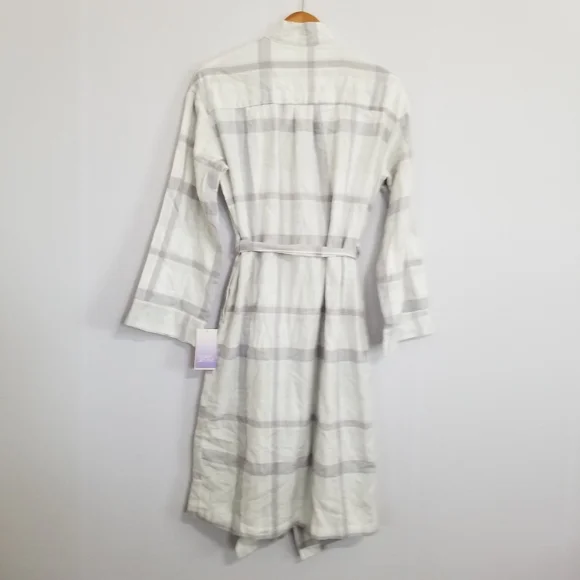 NWT Stars Above Gray Plaid Cozy Flannel Robe Size XS/S - Picture 4 of 10